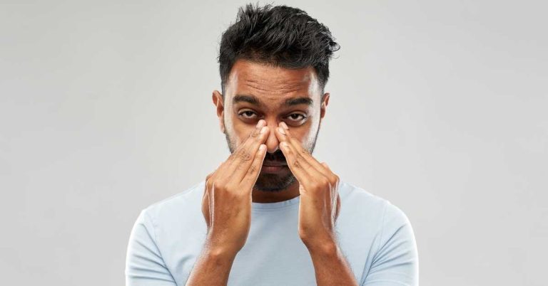 Comment savoir si ma cloison nasale est déviée